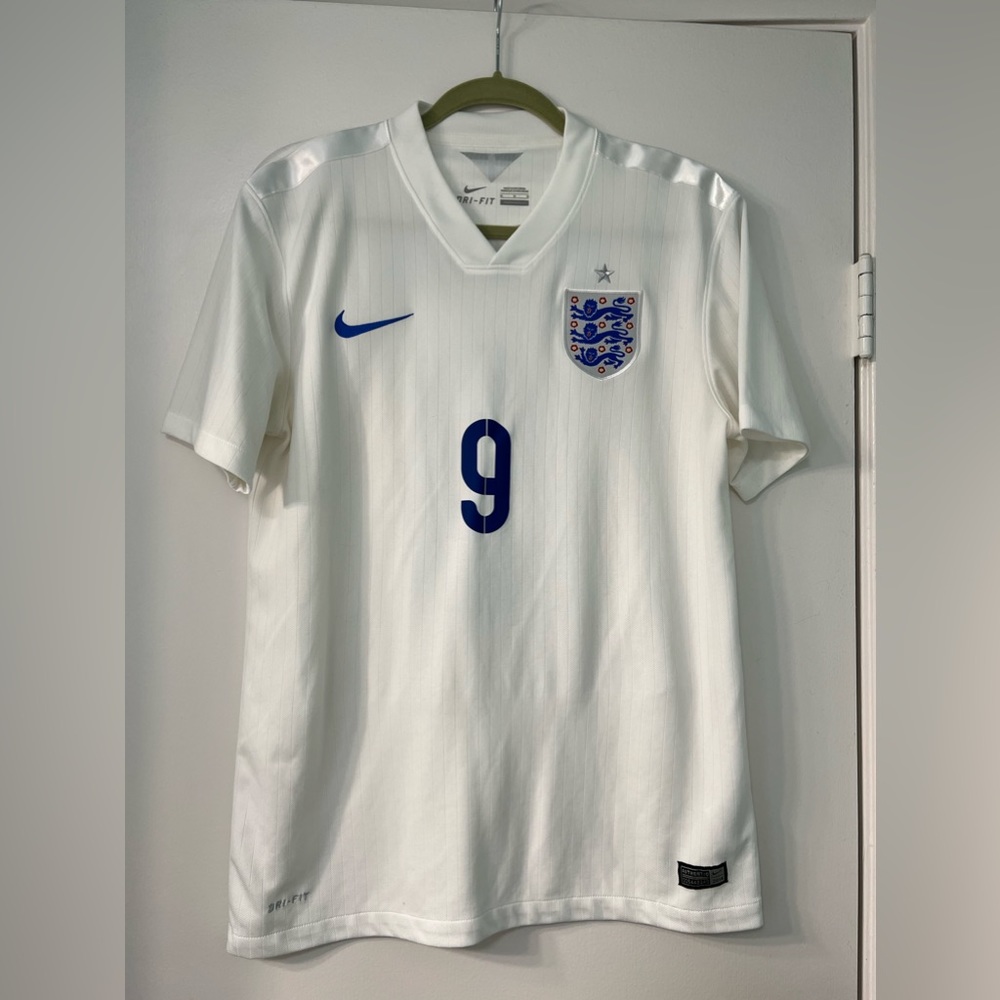 England jersey #9 Sturridge